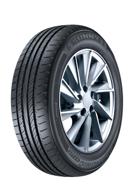 NP226 VARA SUNNY 225/60 R16 1